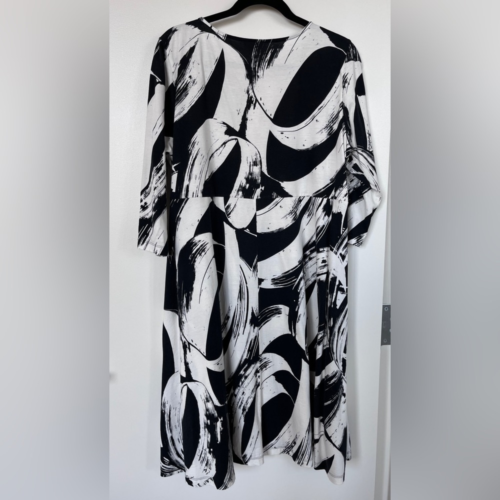 Marimekko Olivia Hulahula Dress - Picture 4 of 12